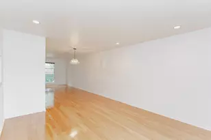 1410 Pebblecreek Dr, Glenview, IL 60025 - Photo 10