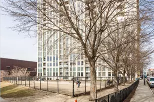 700 N Larrabee St, Chicago, IL 60654 - Photo 36