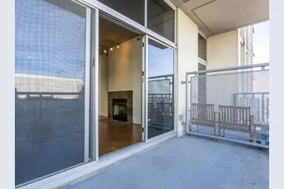 700 N Larrabee Street #1704, Chicago, IL 60654 - Photo 28