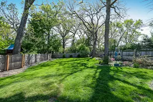 5607 Hillcrest Rd, Downers Grove, IL 60516 - Photo 42