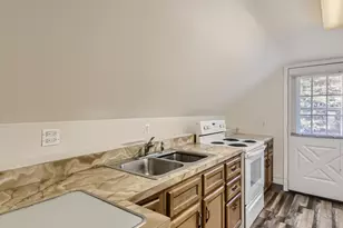 512 Porter St, Lemont, IL 60439 - Photo 4