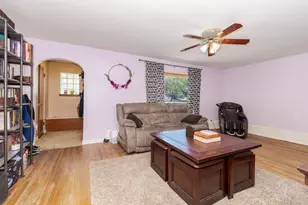 428 E Timber St, Pontiac, IL 61764 - Photo 6