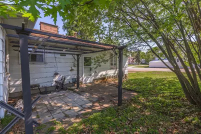 428 E Timber Street, Pontiac, IL 61764 - Photo 30