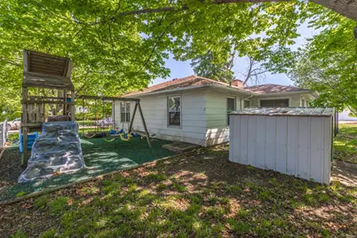 428 E Timber Street, Pontiac, IL 61764 - Photo 32