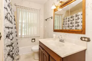 428 E Timber St, Pontiac, IL 61764 - Photo 22