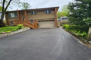 34611 N Iroquois Trail, McHenry, IL 60051 - Photo 2