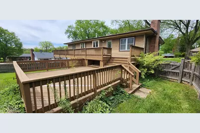 34611 N Iroquois Trail, McHenry, IL 60051 - Photo 8
