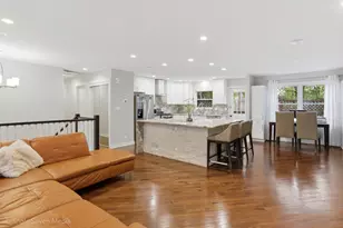 2109 Hitching Post Ln, Schaumburg, IL 60194 - Photo 6