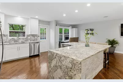 2109 Hitching Post Lane, Schaumburg, IL 60194 - Photo 10