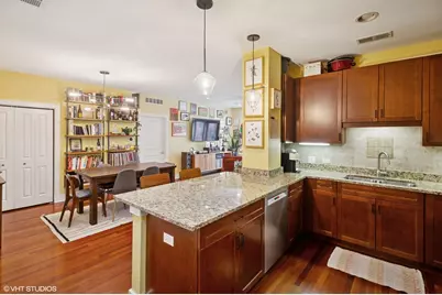 2771 W Francis Place #302N, Chicago, IL 60647 - Photo 8
