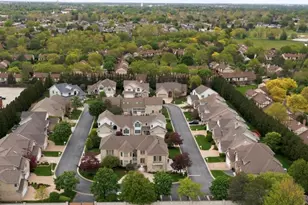 3098 Rosebrook Cir, Westchester, IL 60154 - Photo 6