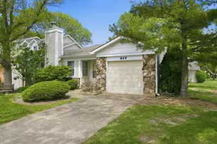 849 Colony Lake Dr, Schaumburg, IL 60194 - Photo 2