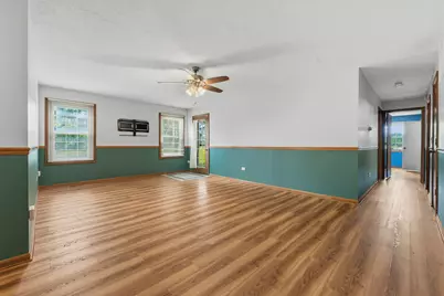 472 Elizabeth Drive #17-A-R, Wood Dale, IL 60191 - Photo 2