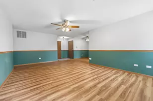 472 Elizabeth Dr, Wood Dale, IL 60191 - Photo 4