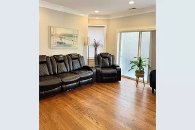 7048 N Damen Avenue #2w, Chicago, IL 60645 - Photo 4