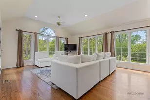 1541 Heritage Ct, Lake Forest, IL 60045 - Photo 18