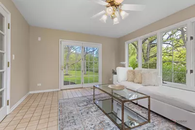 1541 Heritage Court, Lake Forest, IL 60045 - Photo 12