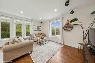 1308 W Fillmore St, Chicago, IL 60607 - Photo 2