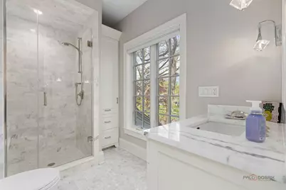 231 Woodlawn Avenue, Winnetka, IL 60093 - Photo 26