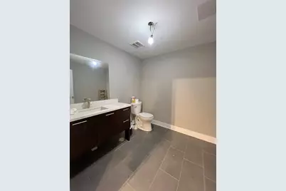 4244 N Elston Avenue, Chicago, IL 60618 - Photo 8