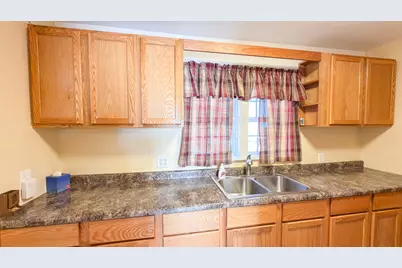 2301 County Road 3300 N, Gifford, IL 61847 - Photo 8