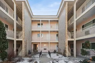 7201 W Wellington Ave, Elmwood Park, IL 60707 - Photo 2