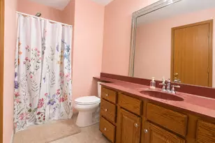 2608 38th St, Moline, IL 61265 - Photo 18