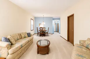 2608 38th St, Moline, IL 61265 - Photo 10