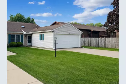 2608 38th Street #0, Moline, IL 61265 - Photo 2