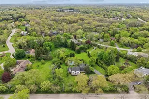 44 W Indian Trl Rd, Barrington, IL 60010 - Photo 30