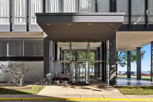 860 N Lake Shore Dr, Chicago, IL 60611 - Photo 4