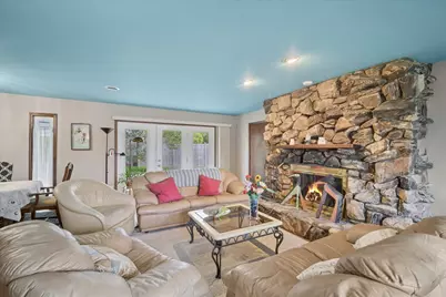 1112 Whitfield Road, Northbrook, IL 60062 - Photo 4
