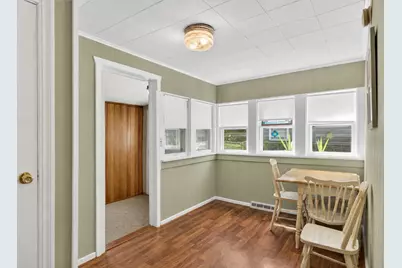 105 Edgewood Avenue, Crystal Lake, IL 60014 - Photo 12