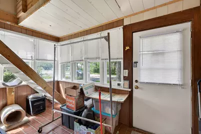 105 Edgewood Avenue, Crystal Lake, IL 60014 - Photo 18