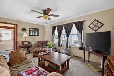 105 Edgewood Avenue, Crystal Lake, IL 60014 - Photo 20