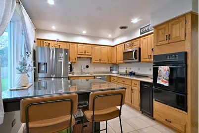 2307 Edna Avenue, Park Ridge, IL 60068 - Photo 16