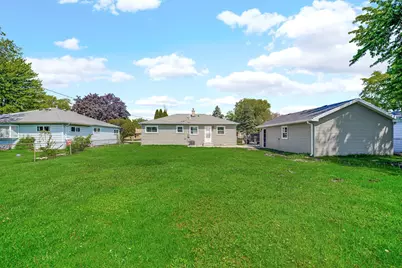 6409 W 85th Place, Burbank, IL 60459 - Photo 18