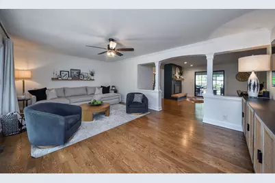 3N288 Bernice Drive, Saint Charles, IL 60175 - Photo 2