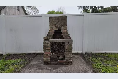 221 Central Avenue, Genoa, IL 60135 - Photo 48