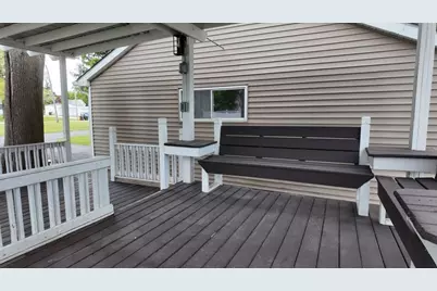 221 Central Avenue, Genoa, IL 60135 - Photo 42