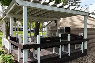 221 Central Ave, Genoa, IL 60135 - Photo 50