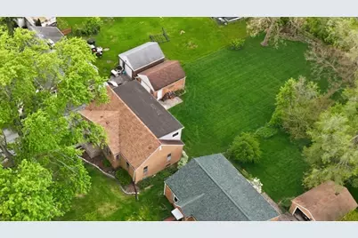 341 W Exchange Street, Crete, IL 60417 - Photo 2