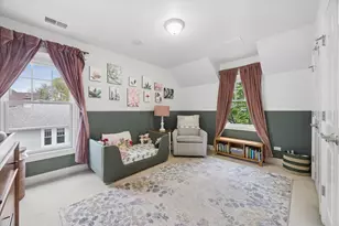 28 S Grant St, Westmont, IL 60559 - Photo 18