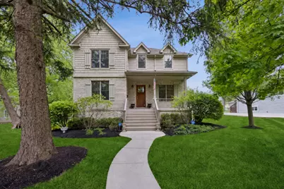 28 S Grant Street, Westmont, IL 60559 - Photo 1