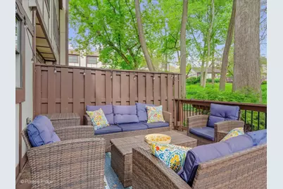 67 White Oak Circle, Saint Charles, IL 60174 - Photo 20