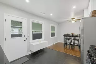 26W350 Jewell Rd, Winfield, IL 60190 - Photo 8