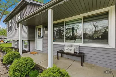 26W350 Jewell Road, Winfield, IL 60190 - Photo 2
