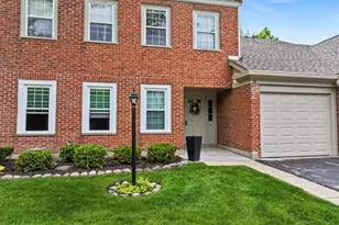 52 Brookston Dr, Schaumburg, IL 60193 - Photo 2