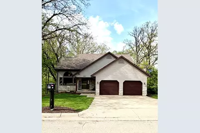 1257 Trail Drive, Dixon, IL 61021 - Photo 1