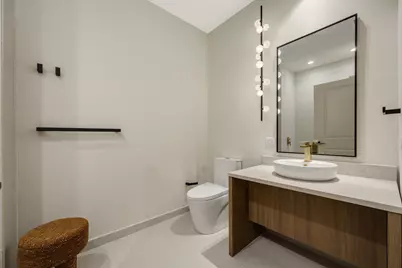 1257 N Ashland Avenue #204, Chicago, IL 60622 - Photo 12